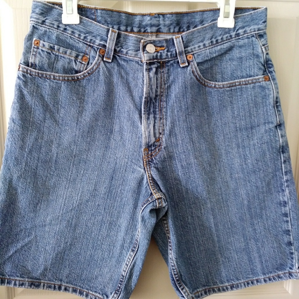 Levi's High Waisted 550 Relaxed Denim Shorts W32